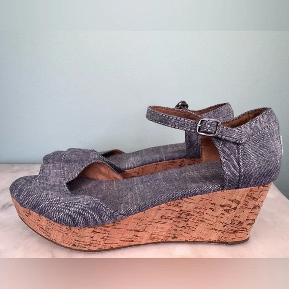 TOMs Cork & Jean Platforms - Picture 3 of 5